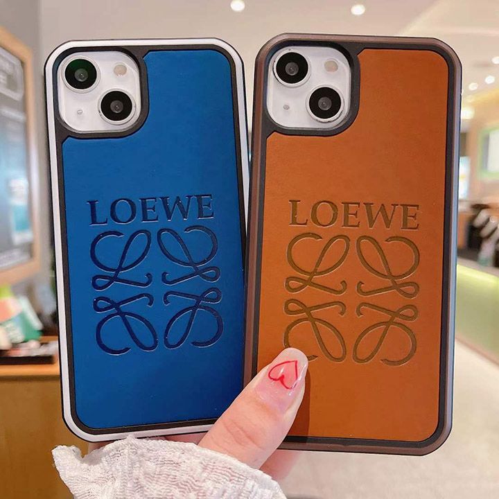 アイフォン 15プロ loewe ケース