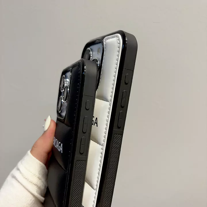 バレンシアガ iphone ケース