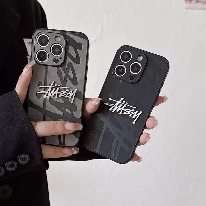 Stussy ロゴ入り スマホケース