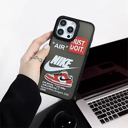 スキン フロスティング 2-in-1シリーズ NIKE