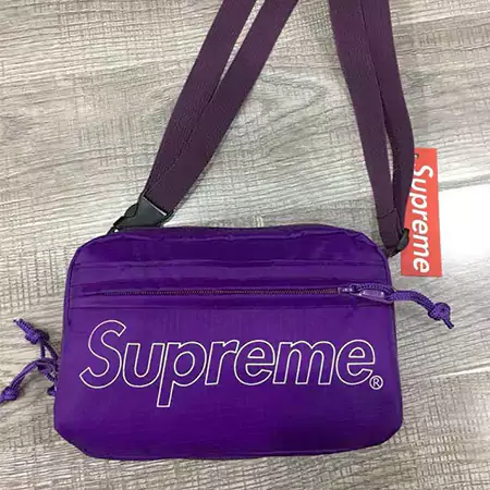 supreme 財布 ウエストバッグ