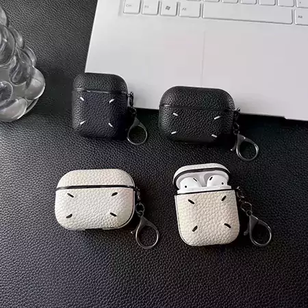 メゾン マルジェラ airpods ケース