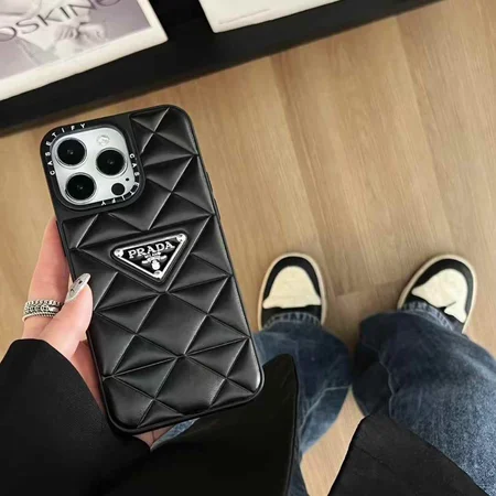 プラダ スマホケース