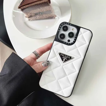 プラダ スマホケース