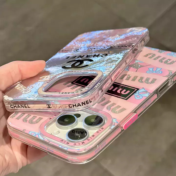 miumiu スマホケース