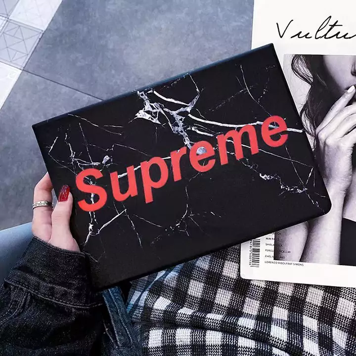 supreme iPad ケース