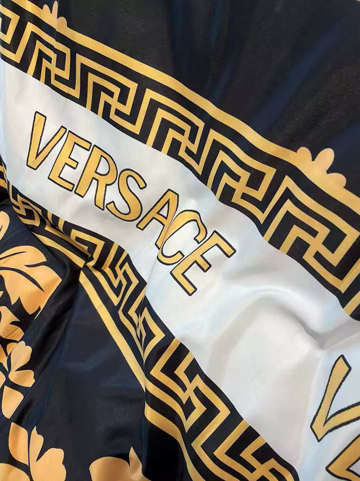  Versace