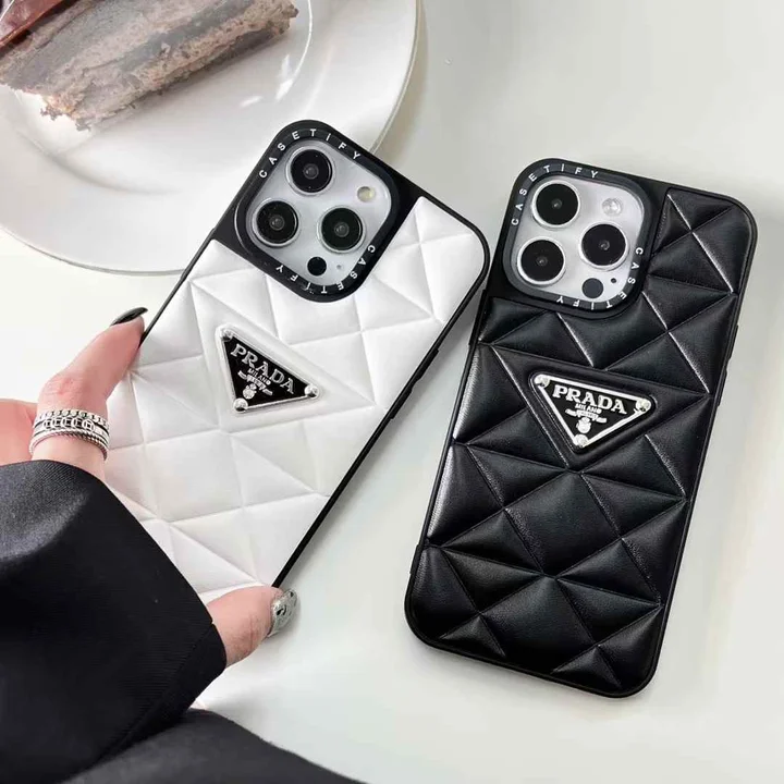 プラダ スマホケース